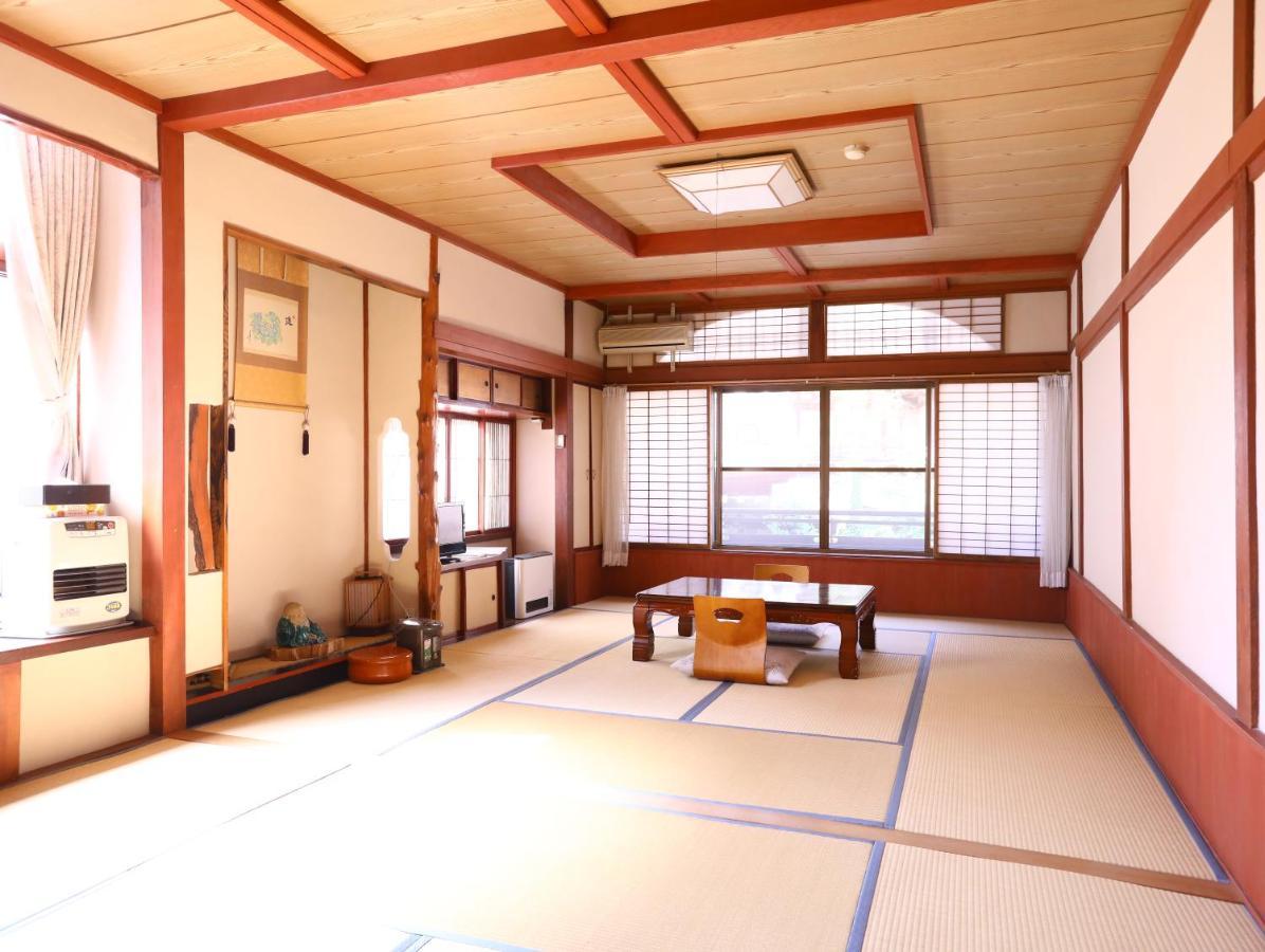 Ikariya Ryokan Yamanouchi  Dış mekan fotoğraf